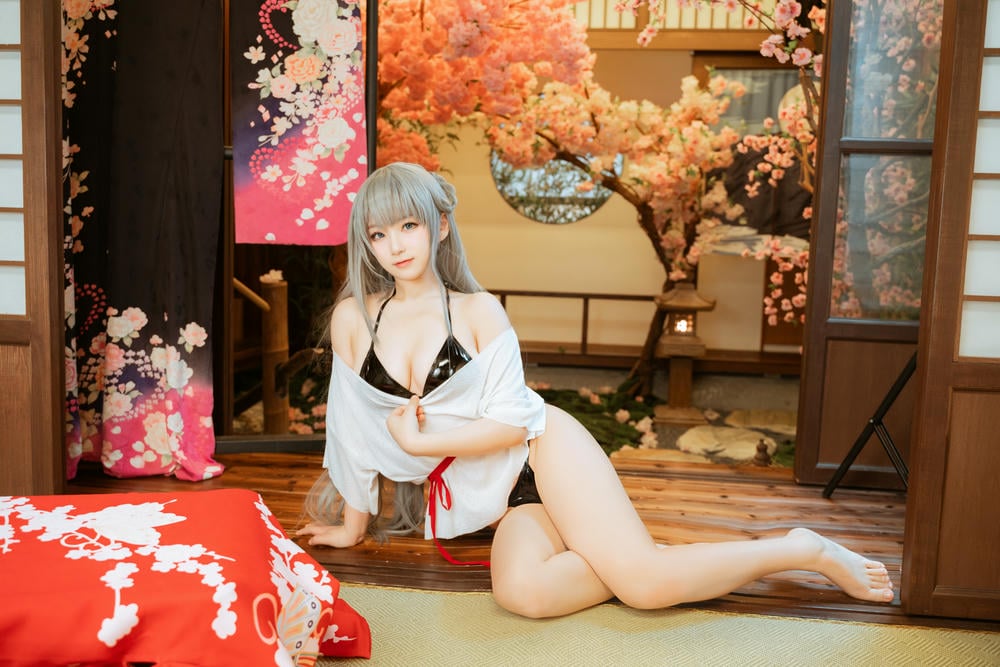 图片[2]-七七娜娜子 – 美因茨【44P】 – COSPLAY-御萝部落