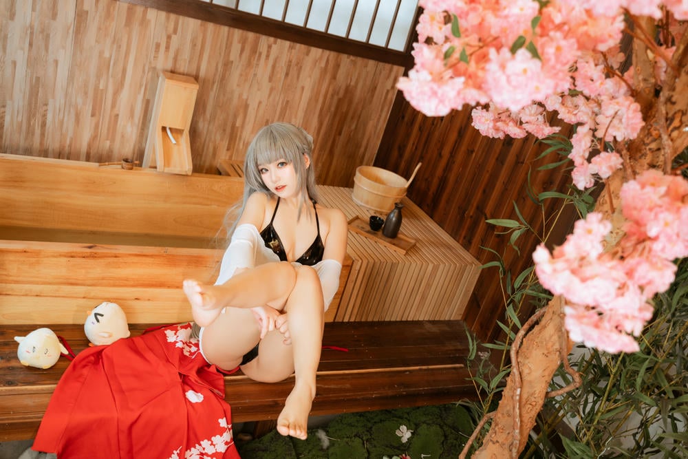 图片[28]-七七娜娜子 – 美因茨【44P】 – COSPLAY-御萝部落